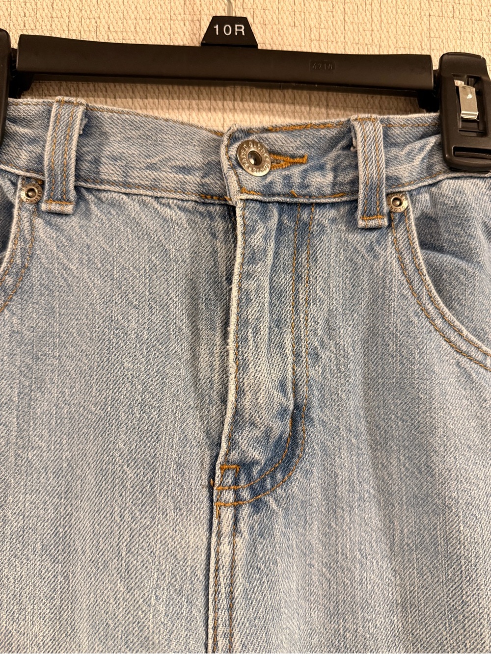 Faded Glory Light Blue Straight-Leg Women's Jeans - Picture 5 of 12